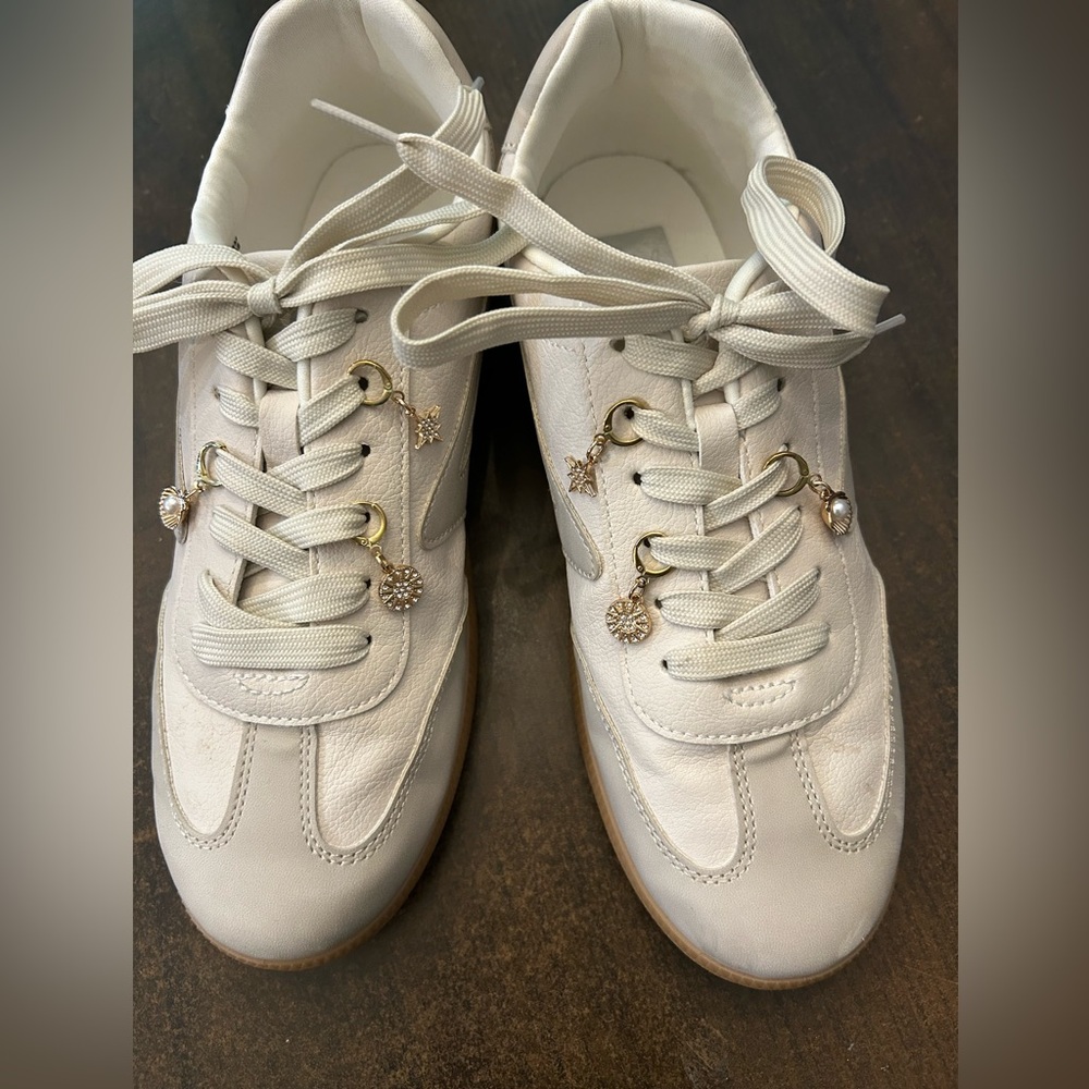 Elegant White Women's Sneakers